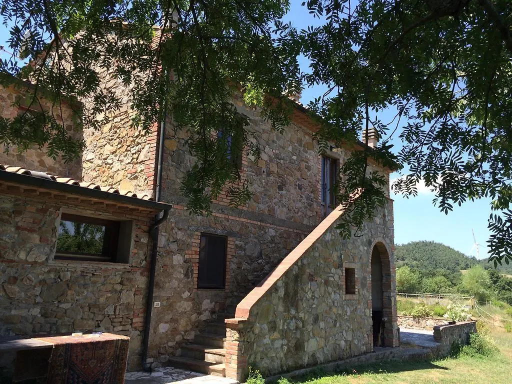 Agriturismo Palareta Montecatini Val di Cecina Çiftlik konaklama